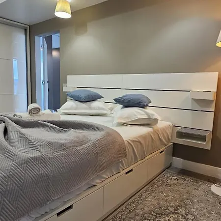 Apartment Majestic Lake Boutique *